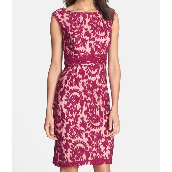 Adrianna Papell Dresses & Skirts - Adrianna Papell Lace Sheath Dress